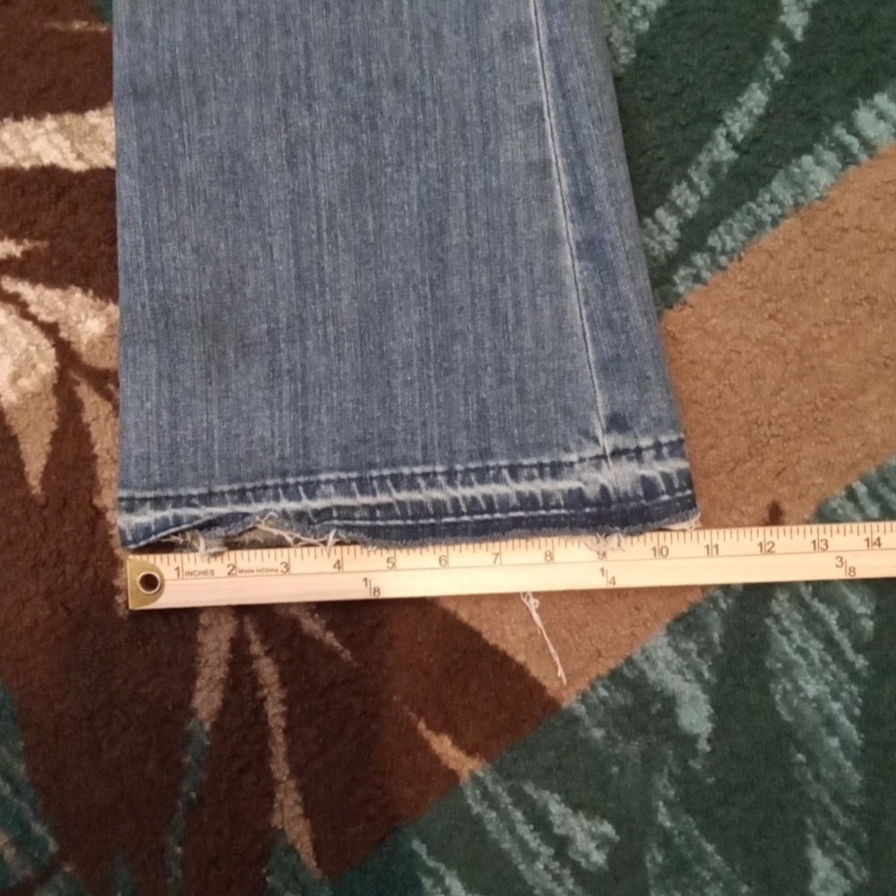 Kut From The Cloth Elena Super Flare Raw Hem Mid Rise  Long Womens 4 - Picture 10 of 12